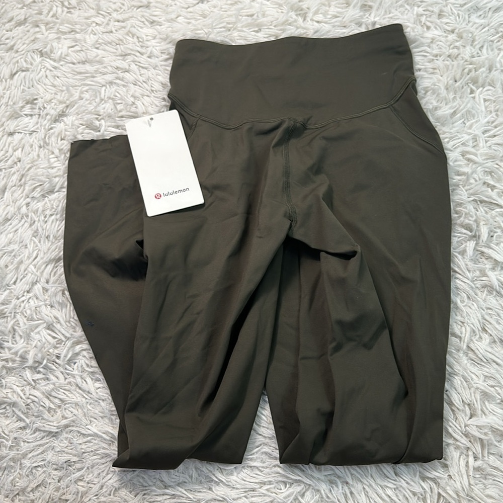 NWT Lululemon Base Pace High-Rise Running Tight 28" Dark Olive - Picture 4 of 7